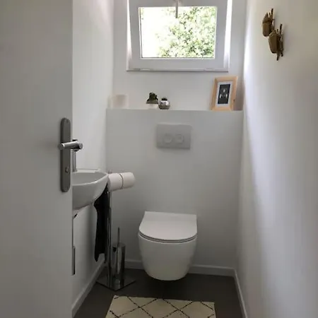Panorama Domizil Im Schwarzwald In Einzigartiger Lage, Terrasse, 3 Schlafzimmer, Kamin, Direkt Am Waldrand, Nahe Baden-baden アパート Bühlertal